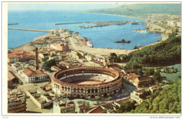 POSTAL   MALAGA -ESPAÑA  - VISTA PARCIAL Y PLAZA DE TOROS  ( PARTIELLE ET ARÈNES - PARTIAL AND BURLLING ) - Murcia