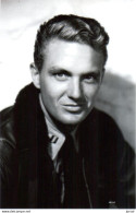 POSTAL   FOTOGRAFIA   DEL  ACTOR   ROBERT STACK - Photos