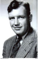 POSTAL   FOTOGRAFIA   DEL  ACTOR   ANDY DEVINE - Photos