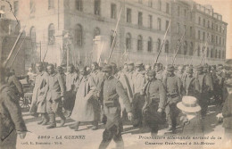 St Brieuc * N°4869 * La Guerre , Prisonniers Allemands Sortant De La Caserne Guébriant * Ww1 - Saint-Brieuc