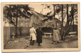 Beauraing - Grotte Du Pensionnat - Beauraing