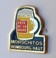 YY497 Pin's Chope Bière Beer Fête De La Bière Morschitos Hombourg Haut Moselle Achat Immédiat - Bier