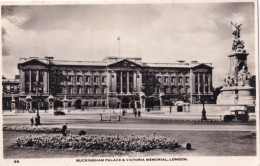 London - Buckingham Palace E Victoria Memorial - Formato Piccolo Viaggiata – FE390 - Buckingham Palace