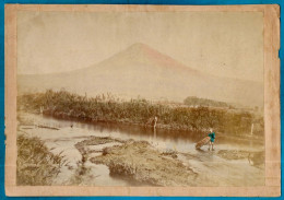 PHOTO Photographie Albuminée Japon JAPAN - Paysage Devant Le Mont FUJIYAMA - Asie