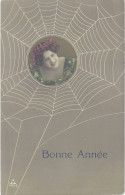 B Femme Période Art Nouveau, Toile D’araignée - Autres & Non Classés