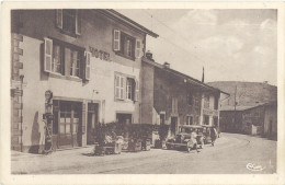 TB 01 – Maillat – Grande Rue (pompe à Essence, Automobiles) - Non Classés