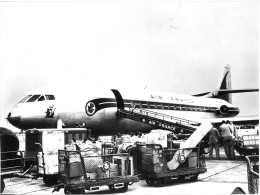 TB Grande Photo Aéroport – Chargement Avion Air France - Luftfahrt