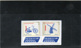 PAYS-BAS    2 Timbres     2014   Sur Fragment Oblitérés - Used Stamps