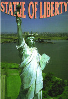 NEW YORK, STATUE OF LIBERTY, LIBERTY ISLAND, UNITED STATES - Vrijheidsbeeld