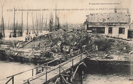 Pont L'évêque * La Passerelle Improvisée Par Le Génie * Régiment Militaire * La France Reconquise * Ww1 - Andere & Zonder Classificatie