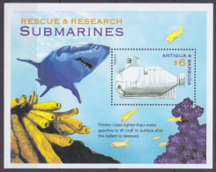2000 Antigua And Barbuda 3326/B476 Marine Fauna - Submarines 6,00 € - Sottomarini