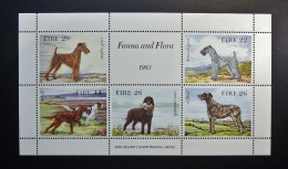 Ireland - Irelande - Eire 1983 - Y & T  N° 506 / 510  (5 Val.) Fauna - Dogs - Chiens - Animals  -  MNH - Postfris - Blocs-feuillets