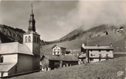 FRANCE - La Giettaz - L'Eglise Et Le Col Des Aravis - Carte Postale Ancienne - Altri & Non Classificati