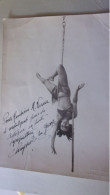 Photo Envoi Dedicace PAR EINDREY PARIS DE CHRYSIS DELAGRANGE Reine De La Corde Lisse CIRQUE D HIVER 1934 ENVIRON 17.5/23 - Beroemde Personen