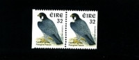 IRELAND/EIRE - 1997  PEREGRINE FALCON SMALLER SIZE  PAIR EX BOOKLET  MINT NH - Neufs