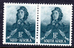 SOUTH AFRICA - 1941 AIRMAN 1½d STAMP PAIR FINE MOUNTED MINT MM * SG 90 - Neufs