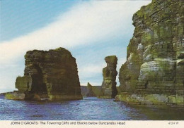 AK 173572 SCOTLAND - John O'Groats - The Towering Cliffs And Stacks Below Duncansby Head - Caithness