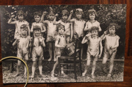 Carte Photo 1920's Enfants Déguisés Musicien Cymbale Tambour Guitare Théâtre CPA Ak Animée Tirage Print - Music And Musicians