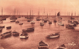 Noirmoutier * Vue Sur La Côte * Bateaux - Noirmoutier