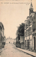 Angers * La Rue Savary Et L'entrée De La Prison - Angers