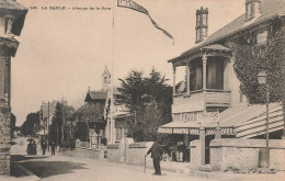 La Baule * Avenue De La Gare * Commerce Magasin AU BONHEUR DES DAMES * Villa ANDREAS - La Baule-Escoublac