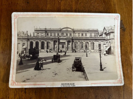 Bordeaux * Tram Tramway , Place Et Hôtel De Ville * Photo CDV Cabinet Albuminée Circa 1860/1890 * Photographe - Bordeaux