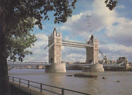 AK 173693 ENGLAND - London - Tower Bridge - River Thames