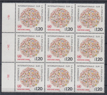 Action !! SALE !! 50 % OFF !! ⁕ UN 1984 Geneva Genf ⁕ Int. Population Conference Mi.119 ⁕ MNH Block Of 9 - Unused Stamps