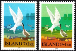 ICELAND / ISLAND 1972 FAUNA Birds. Gulls. Nature Protection. Complete Set, MNH - Albatros