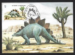 Stegosaurus. Jurassic Period. Dinosaurs. Triple Maximum Postcard. S. Tome Principe. Jurazeit. Dinosaurier. Estegossaurus - Préhistoire