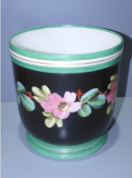 -JOLI CACHE POT NAPOLEON III PORCELAINE GUIRLANDE FLEURS Sur FOND NOIR  E - Autres & Non Classés