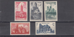 France - Année 1947 - Neuf** - N°YT 772/76** - Cathédrales Et Basiliques - Neufs