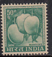 India MNH 1967,  1965-1975 Definitive Series., 50p Mangoes, Mango, Fruit - Nuevos