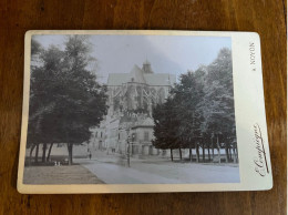 St Quentin * Photo CDV Cabinet Albuminée Circa 1860/1890 * Photographe E. Compiègne - Saint Quentin