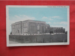 Forrest City Arkansas AR Postcard C1930s High School Building    Ref 6231 - Andere & Zonder Classificatie