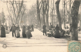 Tours * Le Marché Aux Fleurs * Boulevard BERANGER * Foire Marchands - Tours