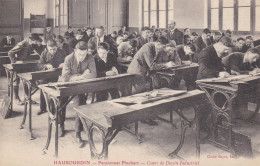 HAUBOURDIN - LILLE - NORD - (59) - CPA BIEN ANIMEE - PENSIONNAT PINCHARD - COUR DE DESSIN INDUSTRIEL. - Haubourdin