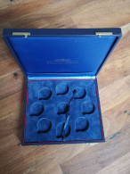 VIDE EMPTY / COFFRET VIDE POUR 9 CAPSULES ARGENT MONNAIE DE PARIS : 8*44mm + 1*40mm - Conmemorativos