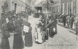 BELGIQUE - Procession De Furnes - La Pièta - Animé - Carte Postale Ancienne - Autres & Non Classés