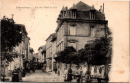 81 LABRUGUIERE - Rue De L'Hôtel De Ville - Labruguière