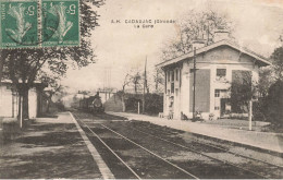 Cadaujac * La Gare * Arrivée Train Locomotive Machine * Ligne Chemin De Fer Gironde - Autres & Non Classés