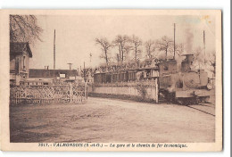 CPA 95 Valmondois La Gare Et Le Chemin De Fer Train Tramway - Valmondois