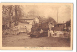 CPA 95 Valmondois La Gare Train Tramway - Valmondois