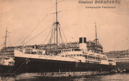 Bateau - Le Paquebot Général Bonaparte De La Compagnie Fraissinet - Paquebots