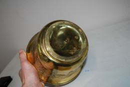 C232 Ancien Cache Pot En Cuivre Jaune Travaillé - Début XX - Koper