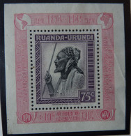 RUANDA- URUNDI  : 1949 -  Bloc UPU   N° 2A (*)  Cote : 185,00€ - Nuevos