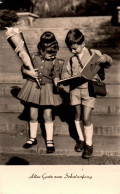 G5986 - Glückwunschkarte Schulanfang - Junge Mädchen Zuckertüte - Reichenbach Verlag DDR - Children's School Start