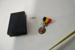 C234 Ancienne Médaille Militaire Belge - Habilité Moralité - Sonstige & Ohne Zuordnung