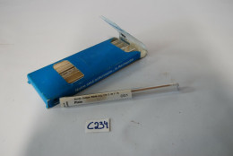 C234 Objet De Métiers - Tube Stérile - Plain - Medizinische Und Zahnmedizinische Geräte