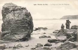 FRANCE - La Pointe Du Raz - La Plage Et La Baie Des Trépassés - Carte Postale Ancienne - La Pointe Du Raz